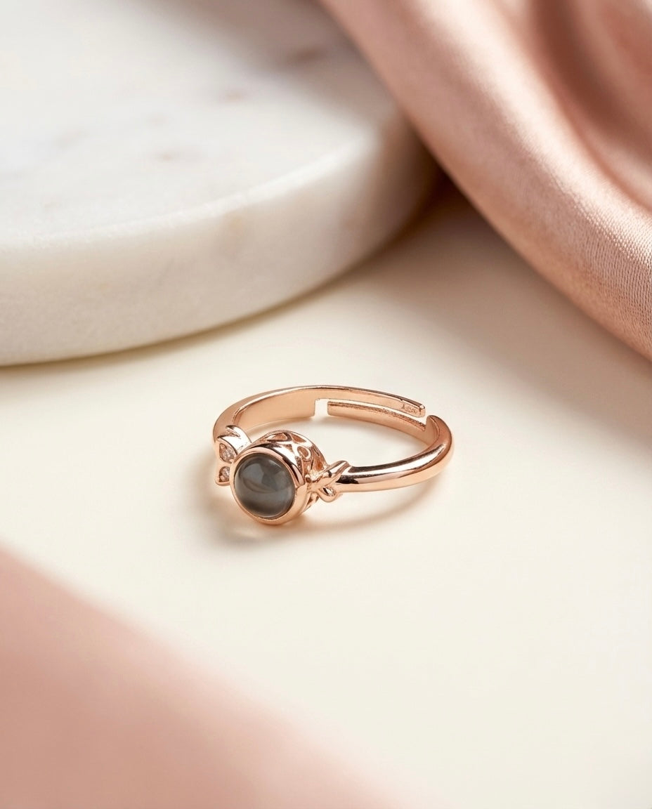 Gold Hidden Projection Ring – Adjustable 🌹✨