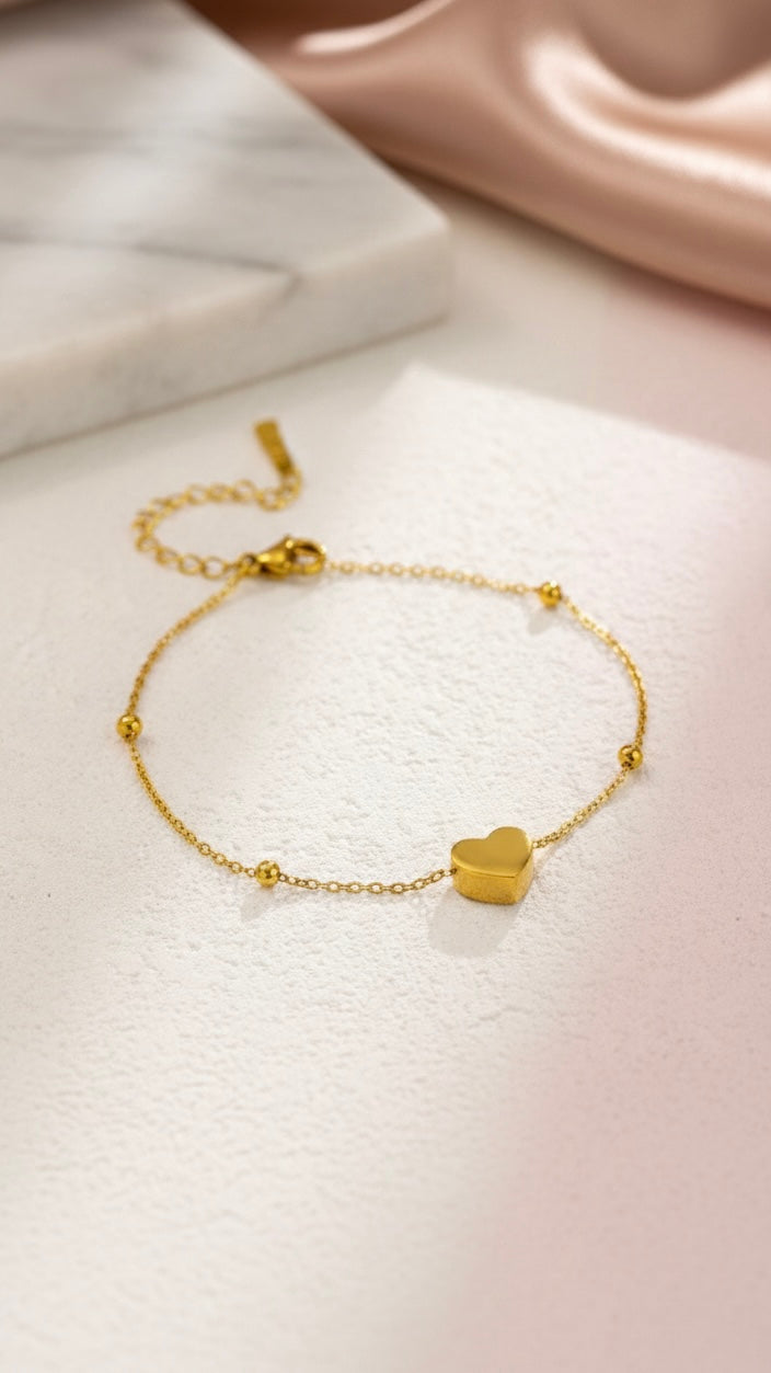 Petite Heart Gold Bead Bracelet - Anti-Tarnish & Waterproof Minimalist Jewelry 💛✨