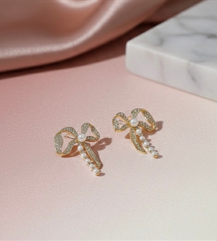 The Radiant Bow & Pearl Drops Earring  🎀✨