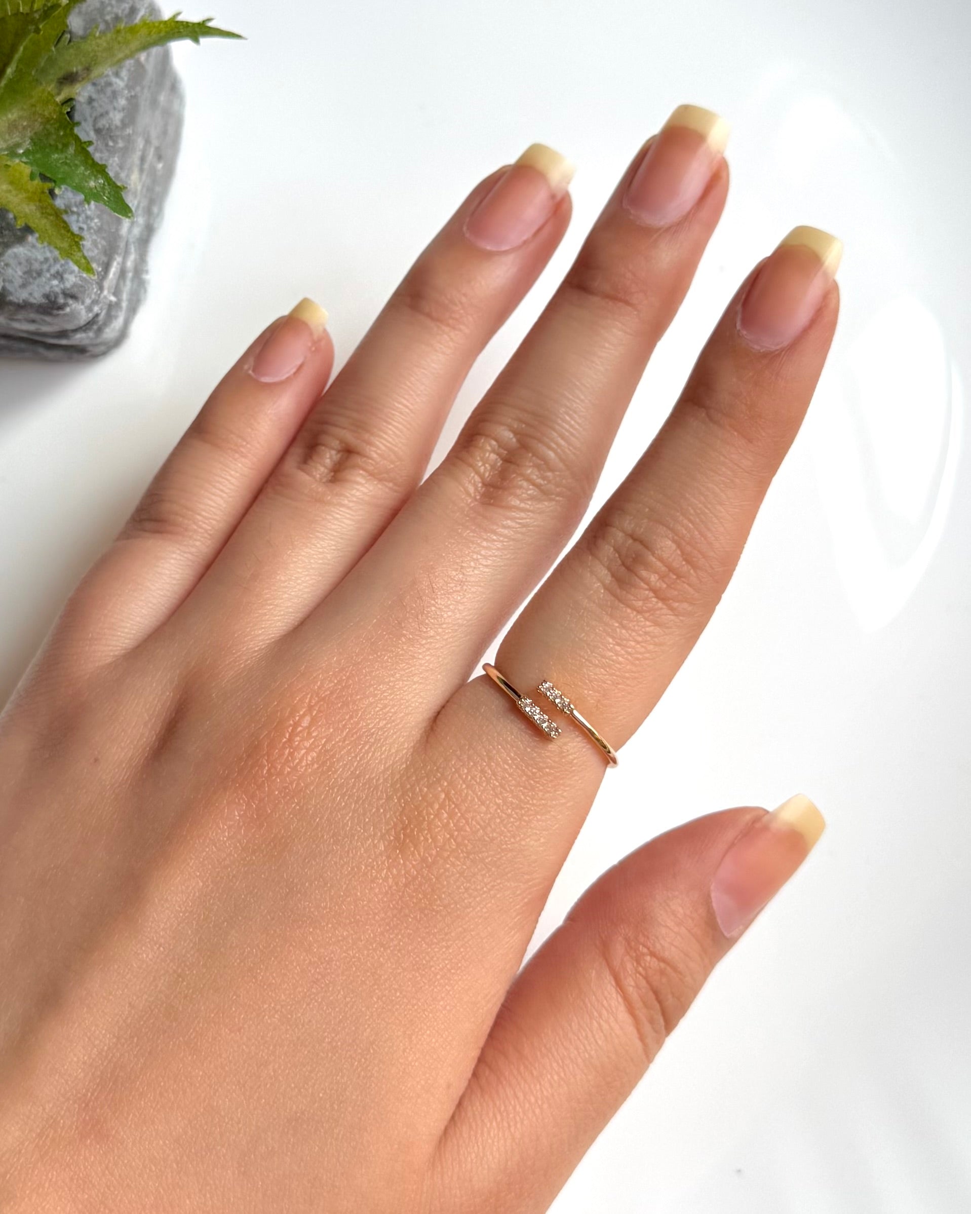 ✨ Gold Parallel Bar Crystal Ring | Minimalist Dainty Open Wrap Ring ✨