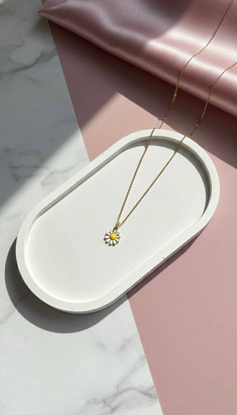 Daizy Necklace