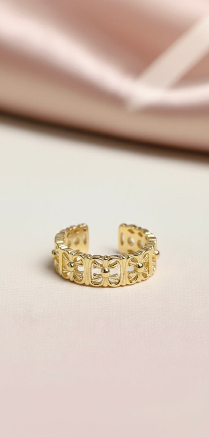 The Gilded Flora Adjustable Band 🌸✨