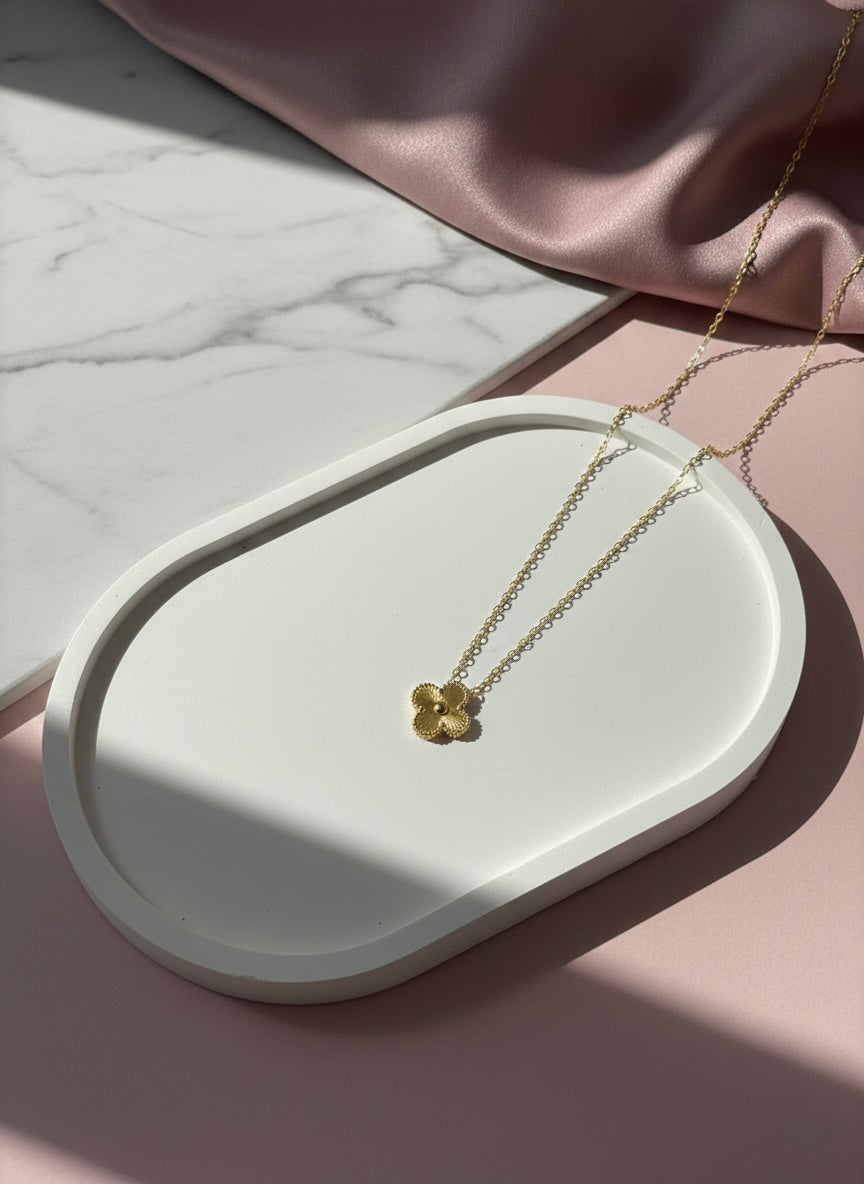 Clover Necklace