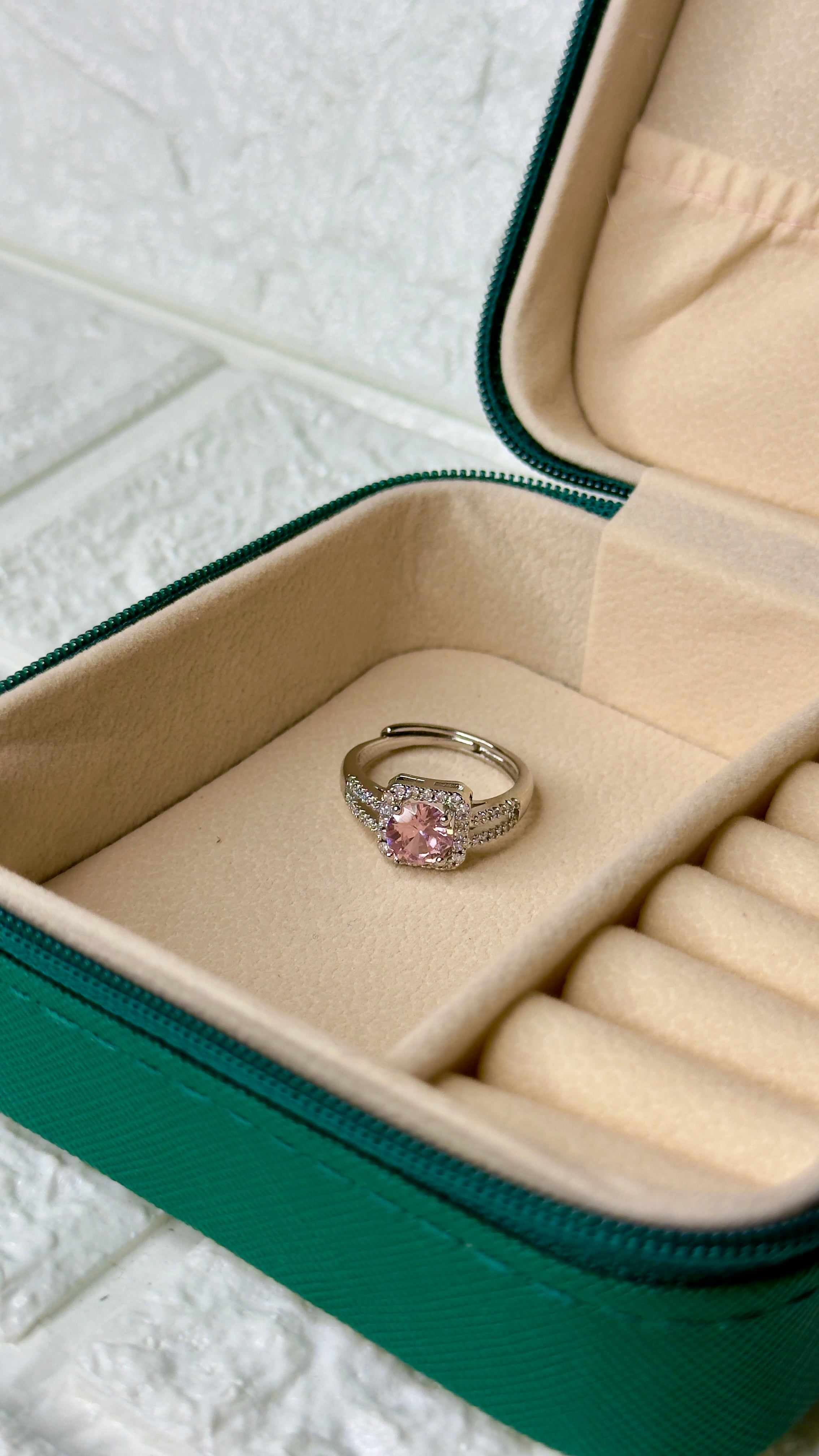 Pink Stone Ring [adjustable]