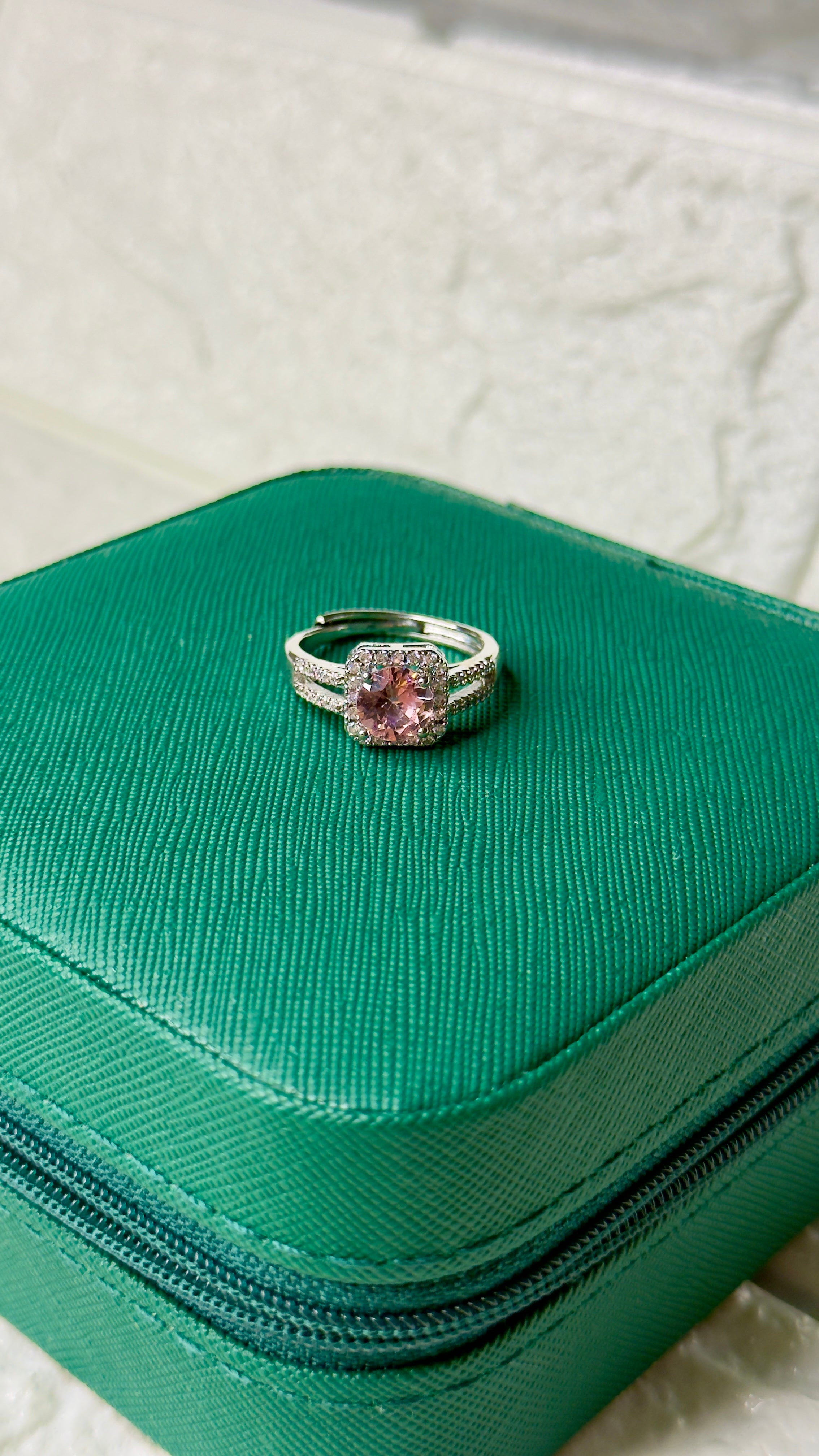 Pink Stone Ring [adjustable]