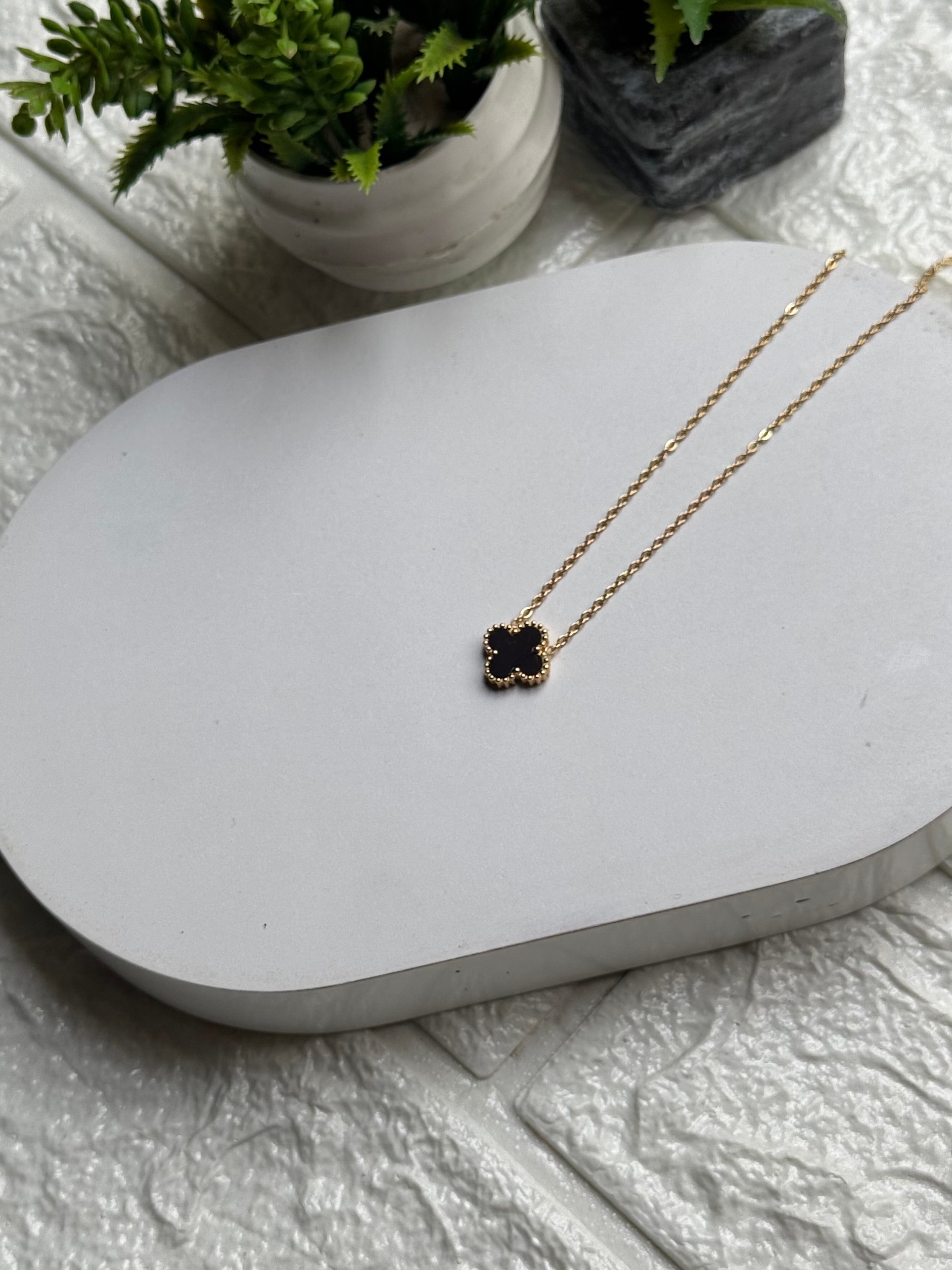 Clover Necklace