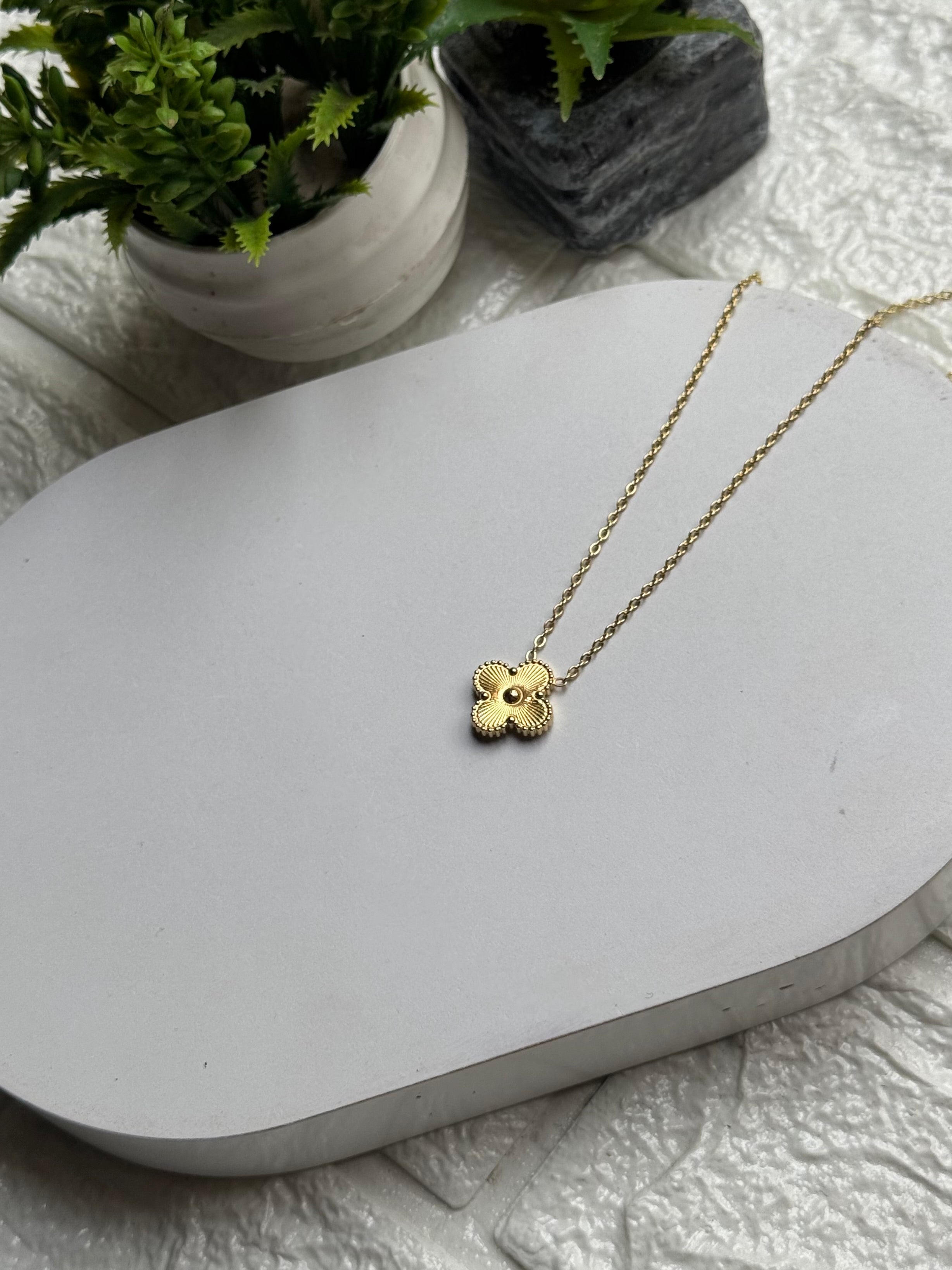 Clover Necklace