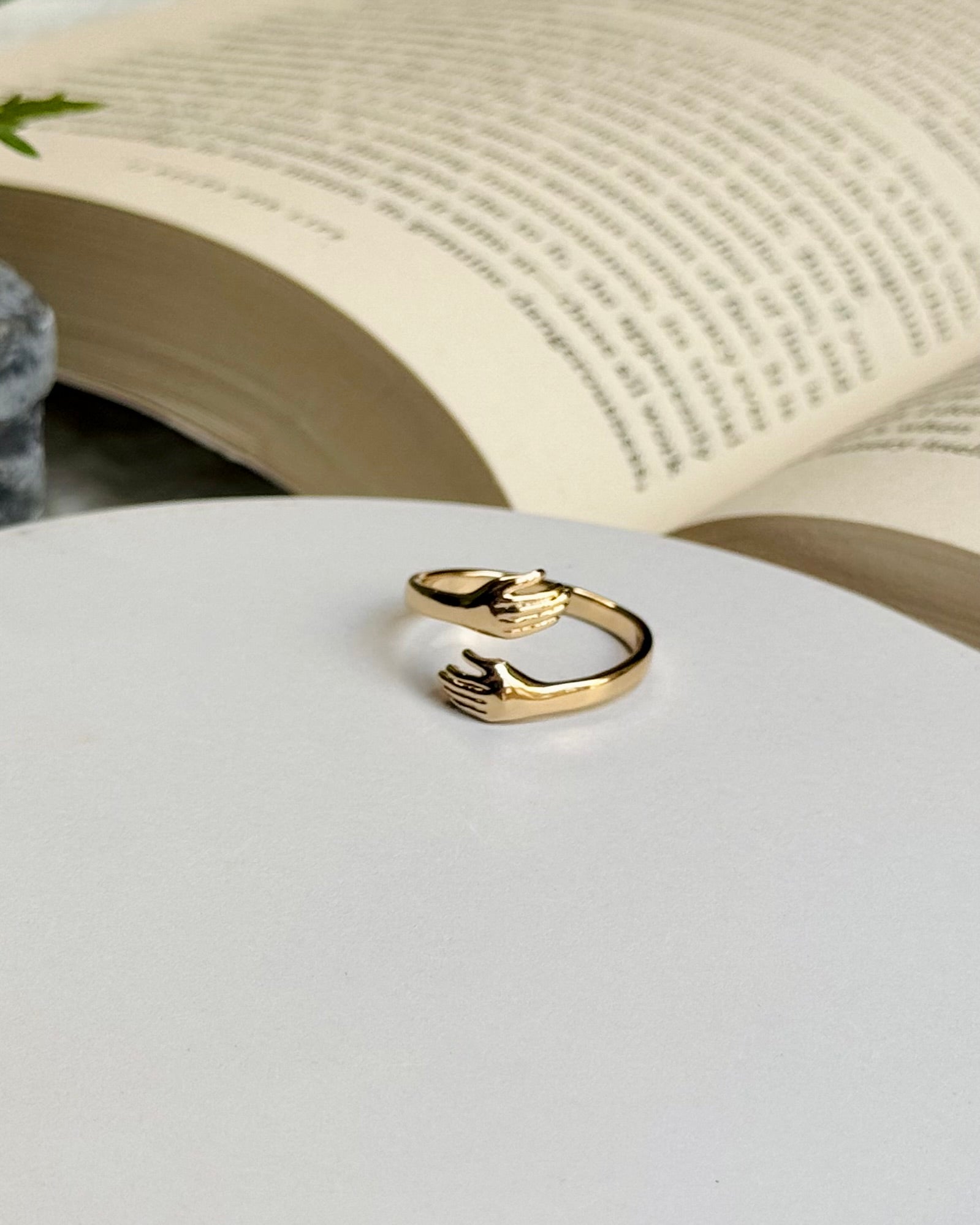 Hug Ring [adjustable]