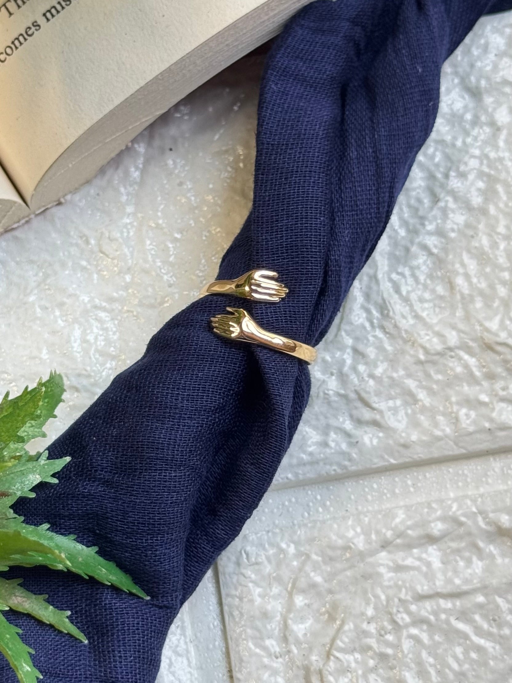 Hug Ring [adjustable]