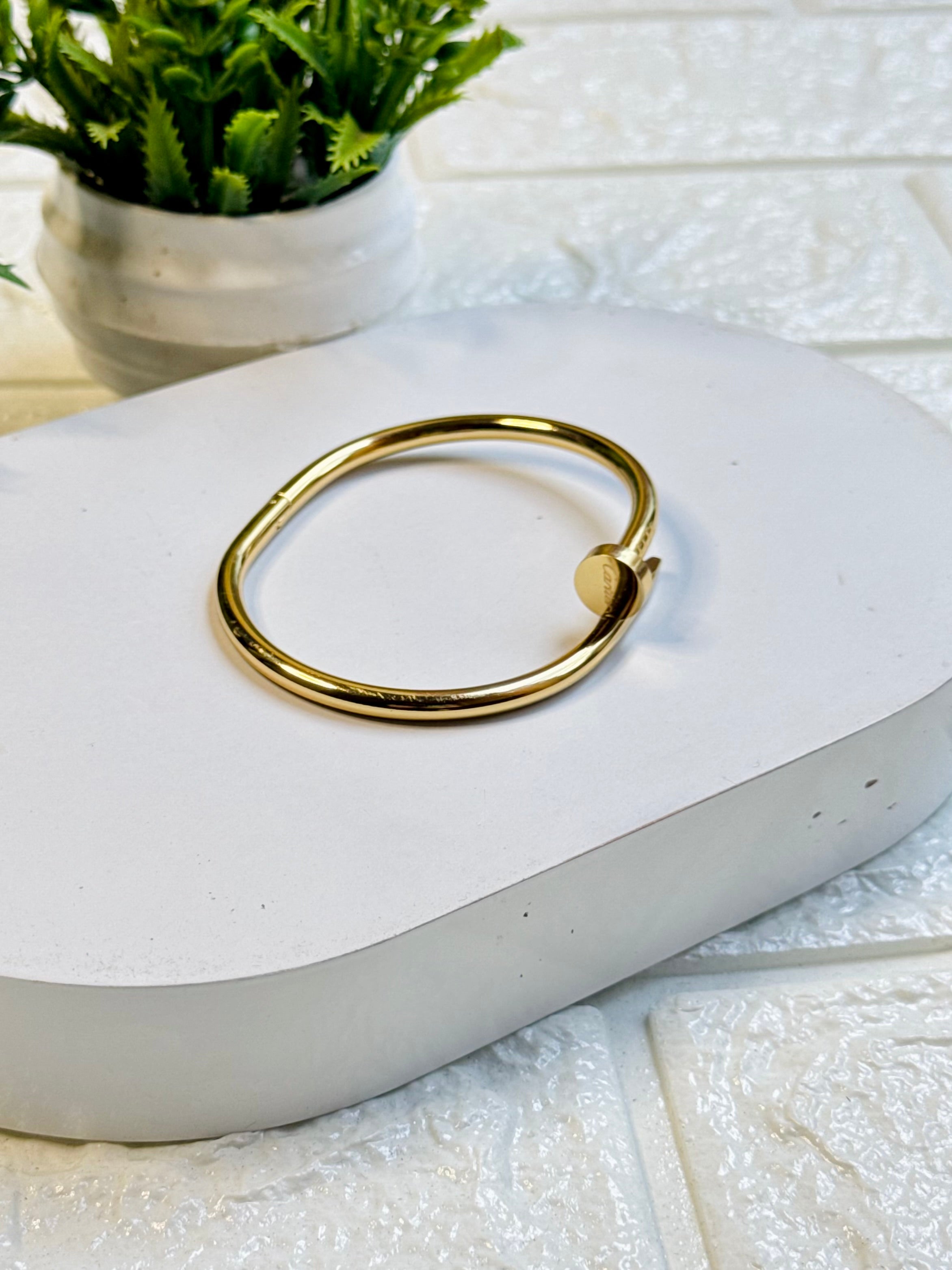 Nail Bracelet
